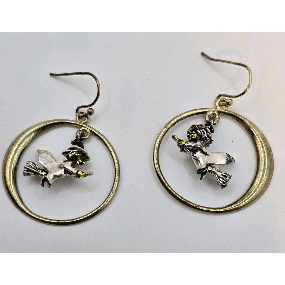 Avon 2008 Flying Witch Earrings Halloween‎ Dangle Gold Tone Hoop Vintage Costume